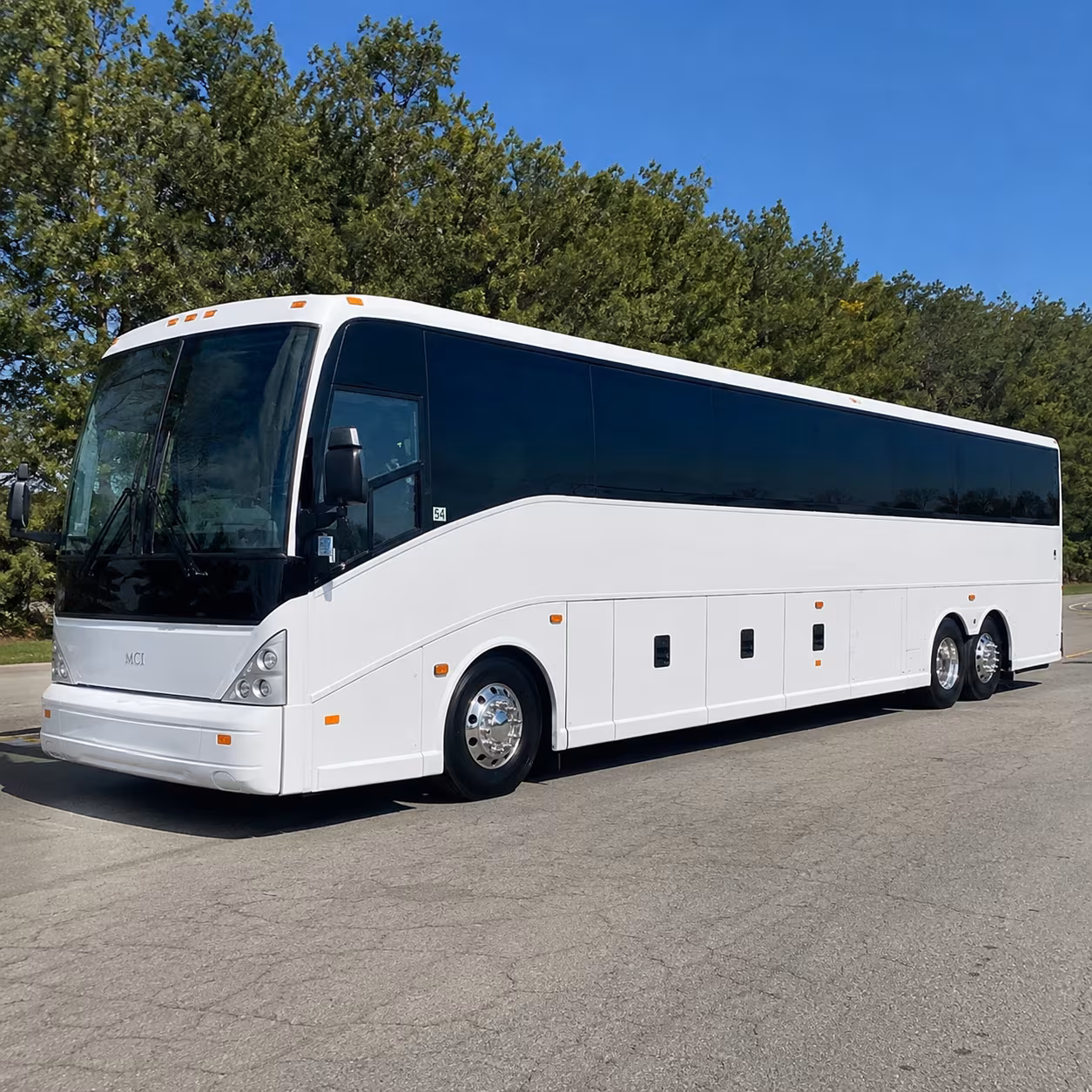dearborn heights employee charter buses for small teams and large workforces