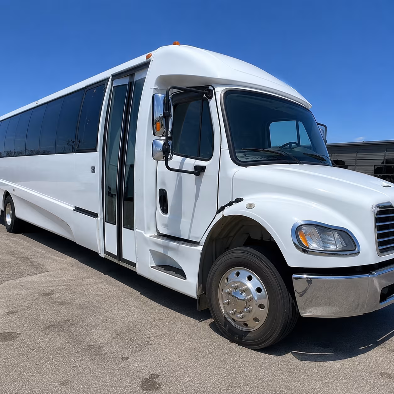 dearborn heights travel to dearborn heights concerts with a charter bus rental