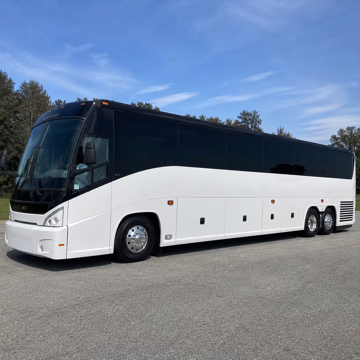 detroit charter bus