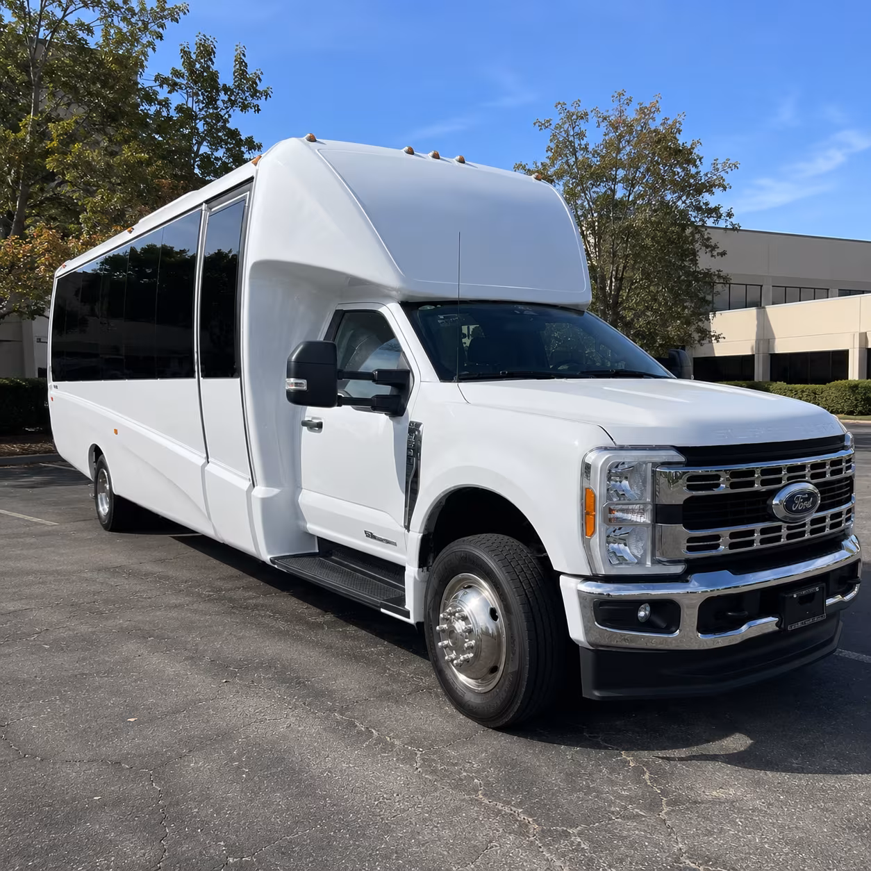 farmington hills government military charter bus rentals