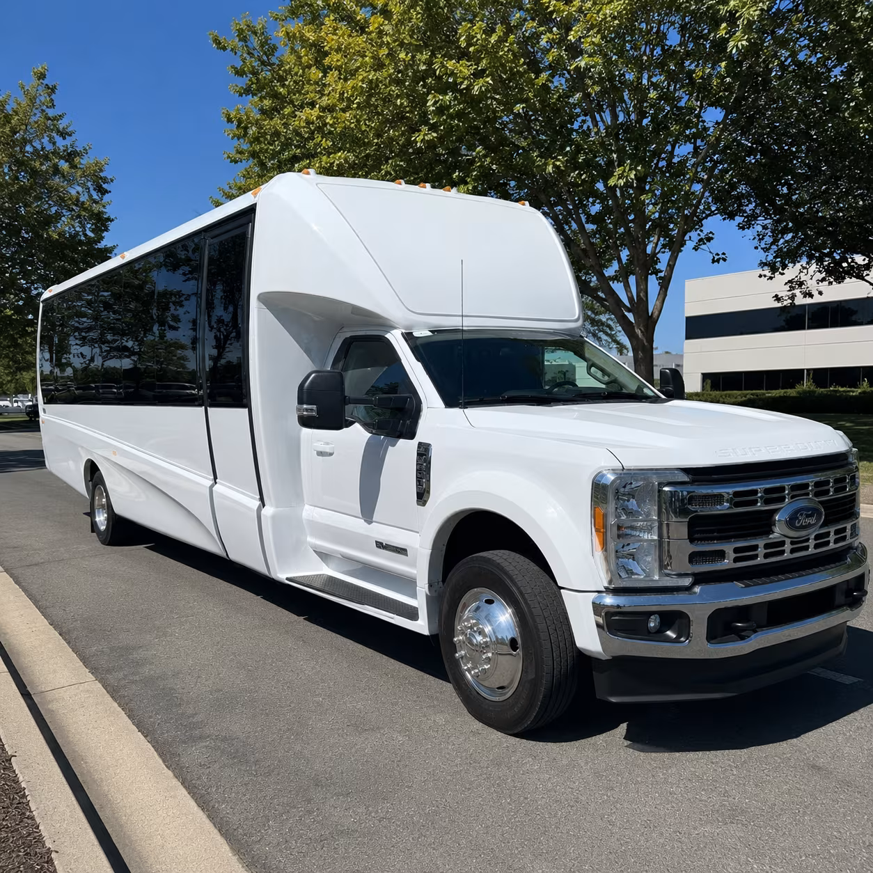 farmington hills travel on your schedule with farmington hills long distance charter bus rentals