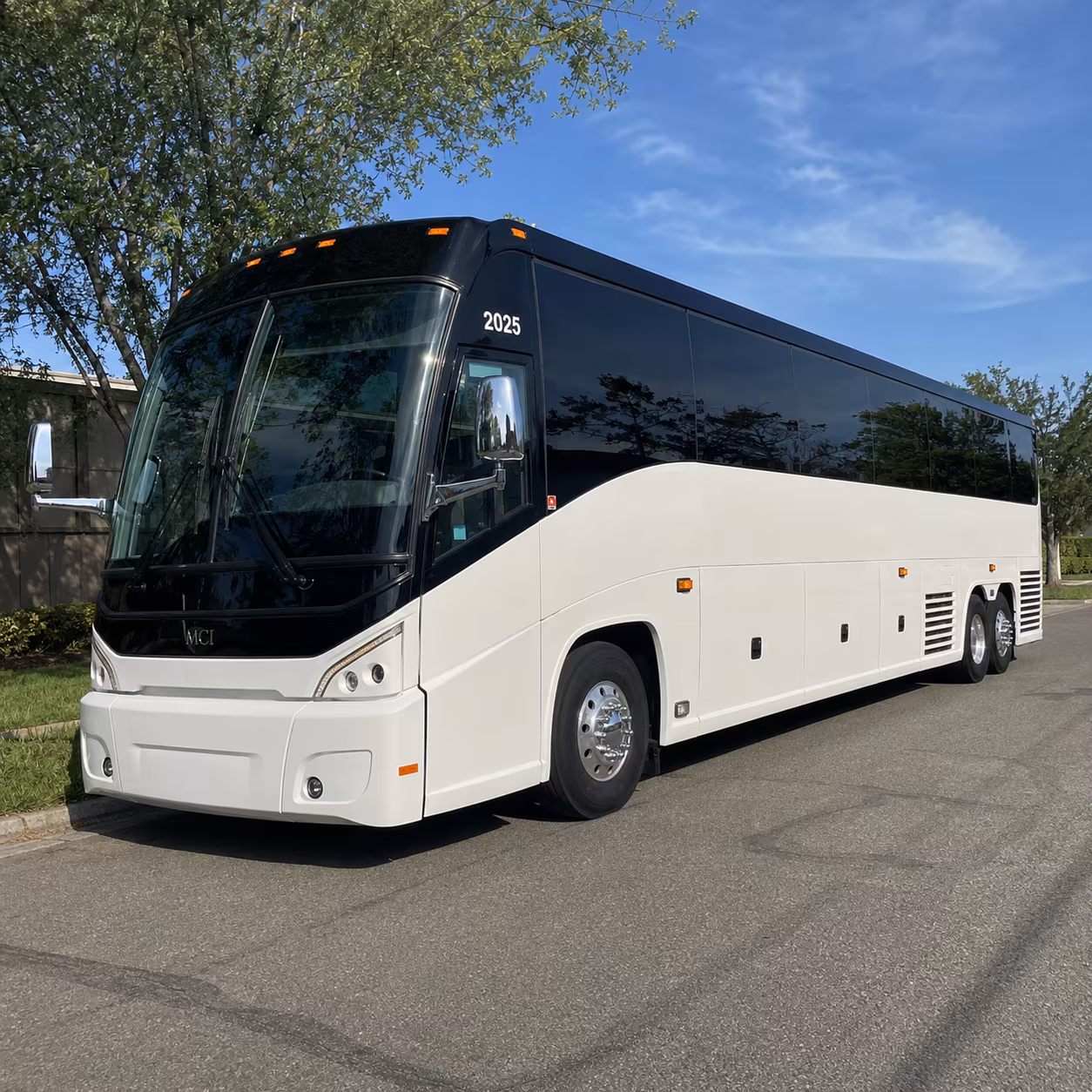 find shuttle service between southfield s office parks and detroit s business districts