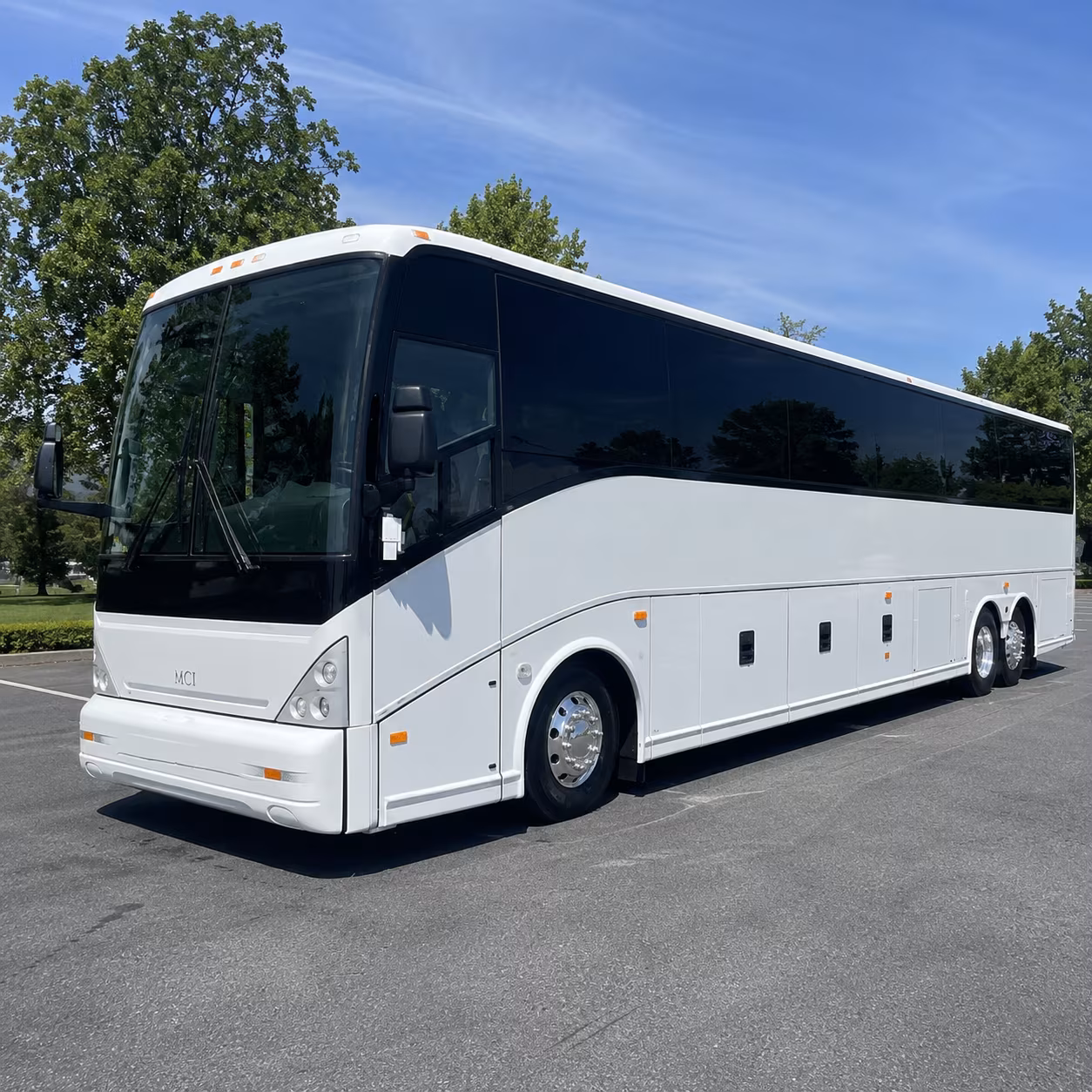 michigan wolverines and spartans game day bus rentals