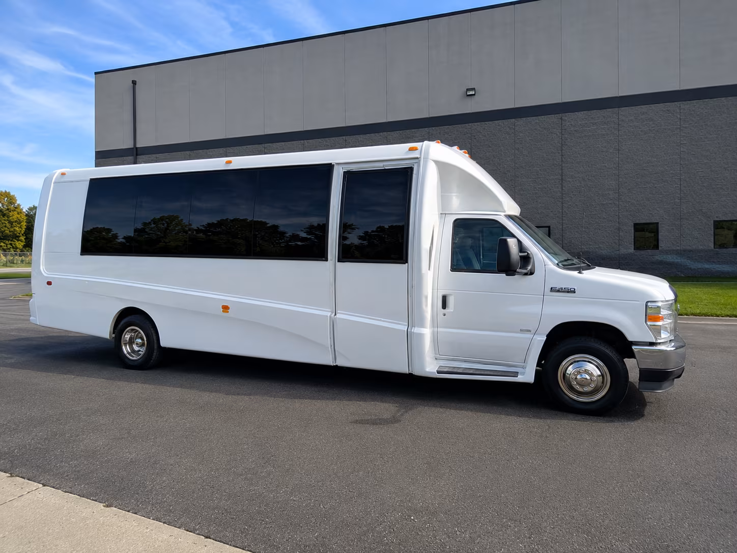 royal oak get pricing for your royal oak wedding charter bus rental