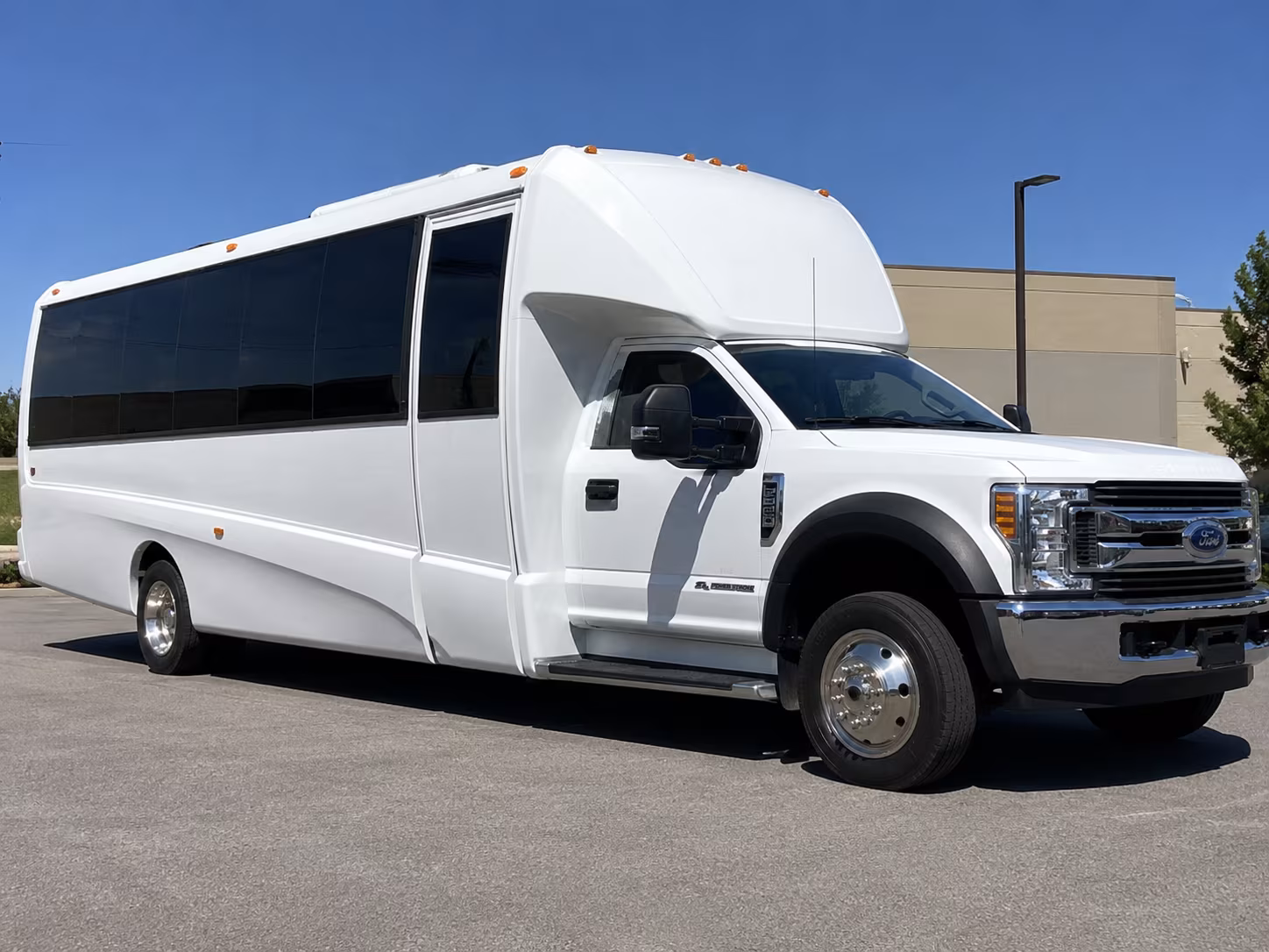 west bloomfield easy airport shuttle bus rentals in west bloomfield